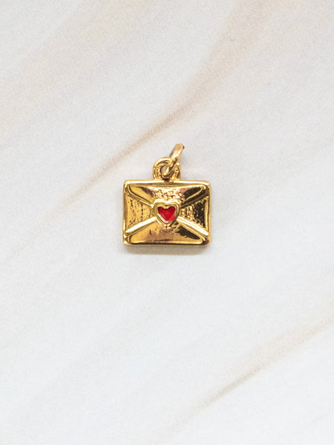 Ciondolo Lettera cuore rosso