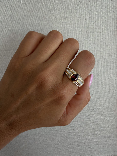 Anello Vanya