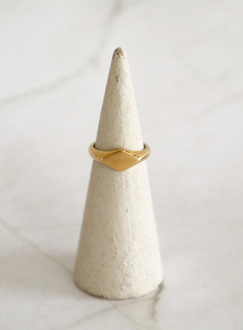 Anello Ayshe