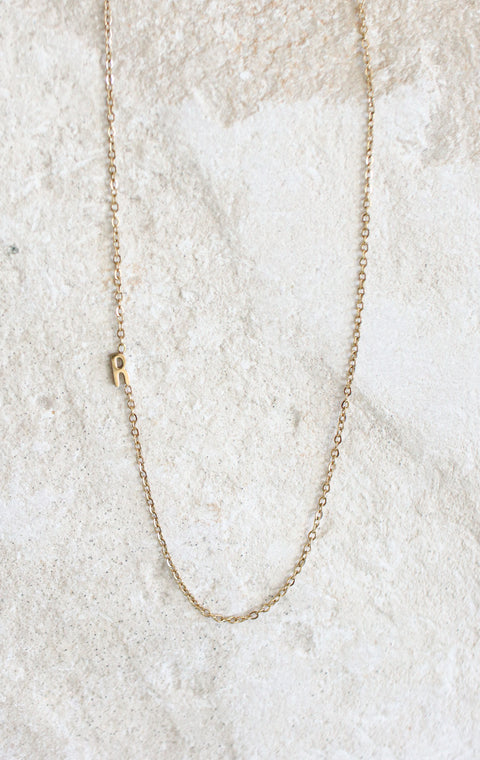 Collana lettera R