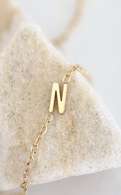 Collana lettera N