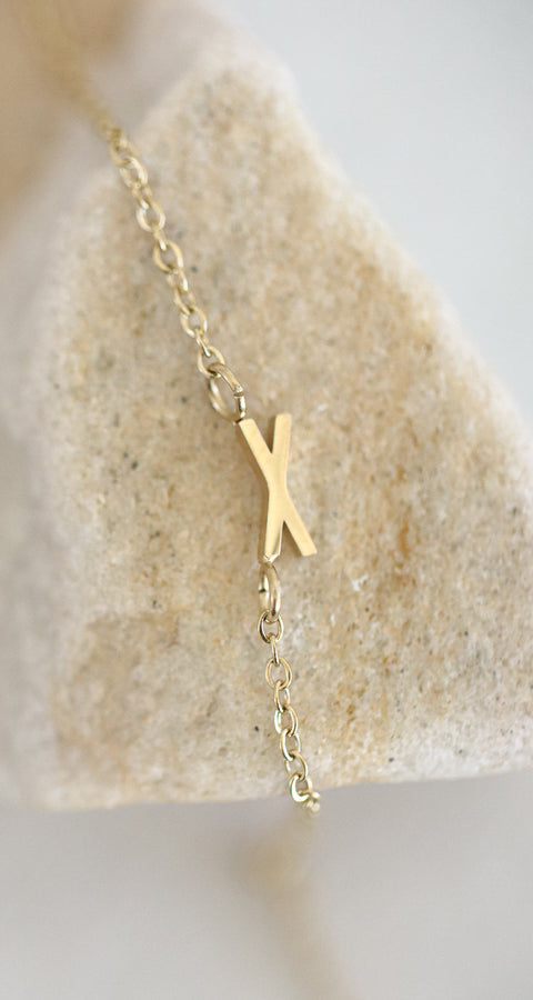 Collana lettera X
