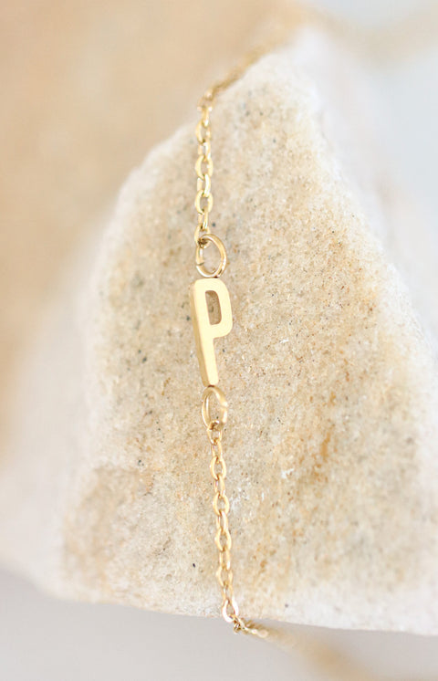 Collana lettera P