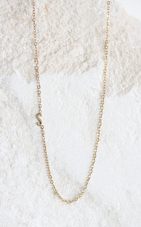 Collana lettera S
