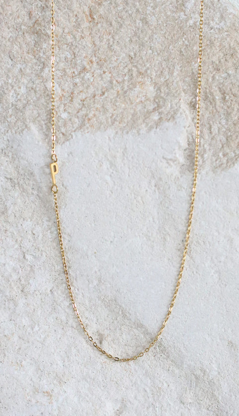Collana lettera P