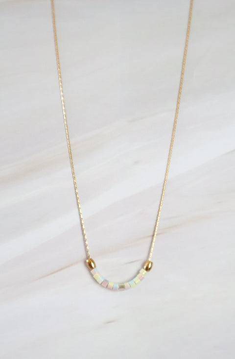 Collana Hama