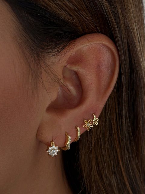 PARTY EARRING